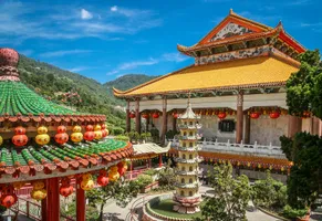 Kek Lok Si Tempel, Penang AdobeStock © Pav-Pro-Photography