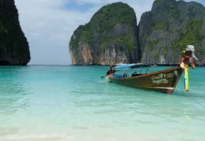 Boot vor Koh Phi Phi 