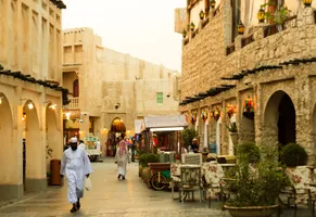 Straßenszenerie in Doha, Katar