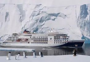 HANSEATIC nature in der Antarktis