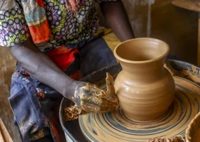 Töpfer in Kpalime, Togo
