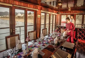 RV Angkor Pandaw Restaurant