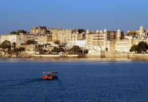 Palace of Udaipur Go India