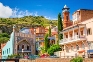 Historisches Zentrum von alt Tiflis, Schwefelbäder und Juma Moschee