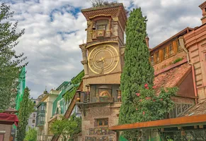 Uhrturm in Tbilissi