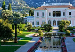 Villa Ephrussi de Rothschild in Saint-Jean-Cap-Ferrat, Côte d'Azur