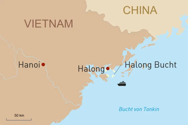 Kreuzfahrt in der Drachenbucht an Bord der Violet