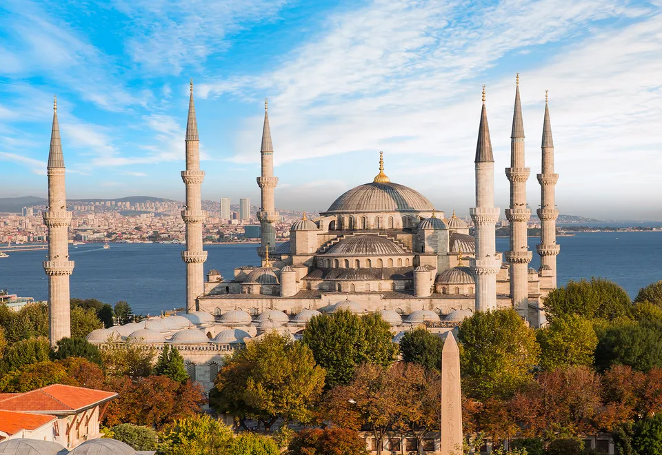 Blaue Moschee AdobeStock © muratart