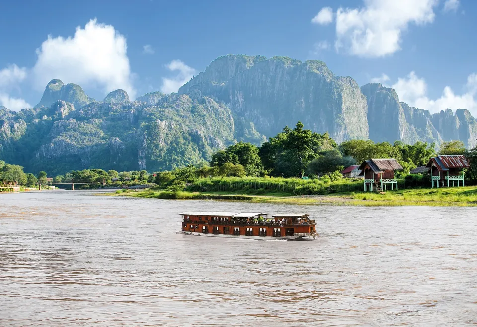 Vang Vieng und die Mekong Sun 